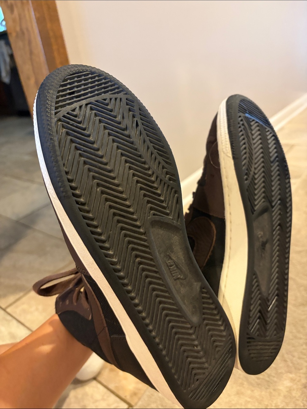 Nike High-Top Sneakers in Brown and Black - Picture 5 of 5